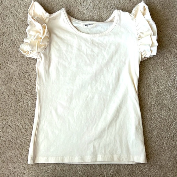 2 Adorable Essentials ruffle sleeve tops 8 - Picture 2 of 4